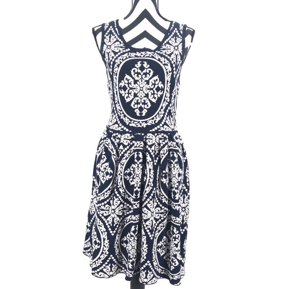 Romeo & Juliet Couture Navy & Blue Knit Dress M
